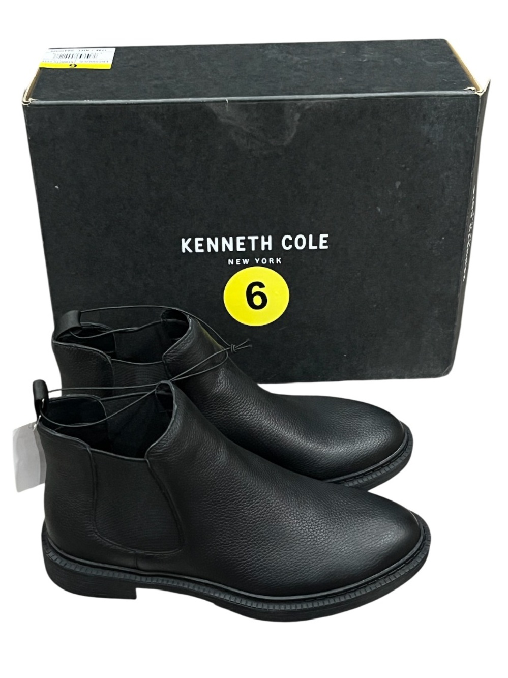 NWT Kenneth Cole Pull On Chelsea Boots Size 6